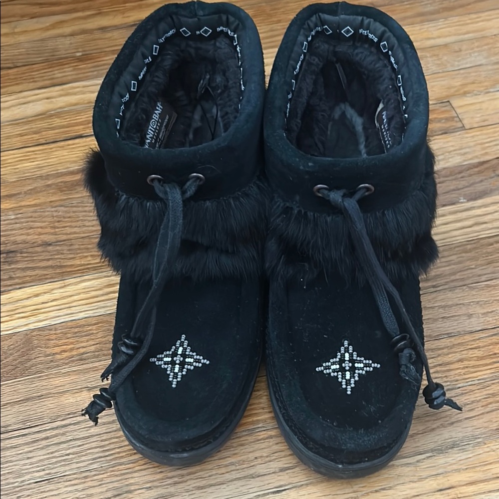 Black Fur-Trimmed Boots